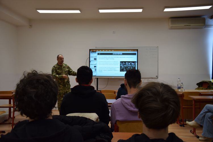 Iránytű a jövőhöz - Pályaorientációs nap