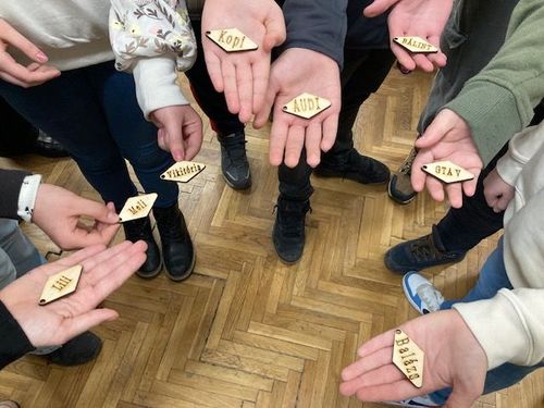 DKA labor látogatás